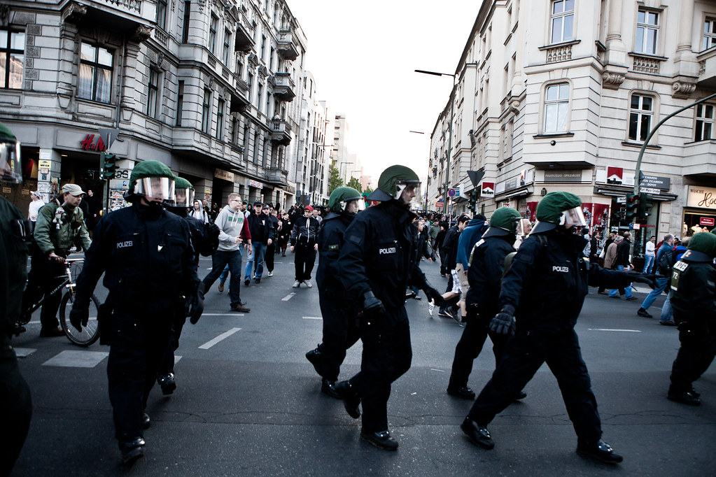"Revolutionäre-1.Mai-Demonstration" am 1. Mai 2011 in Berlin Kreuzberg "Revolutionäre-1.Mai-Demonstration" am 1. Mai 2011 in Berlin Kreuzberg