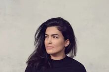Portrait von Amina Aziz