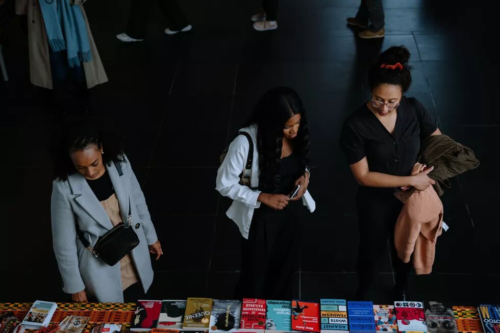 Literaturfestival "Stories of Color - Schwarz bewegt" 