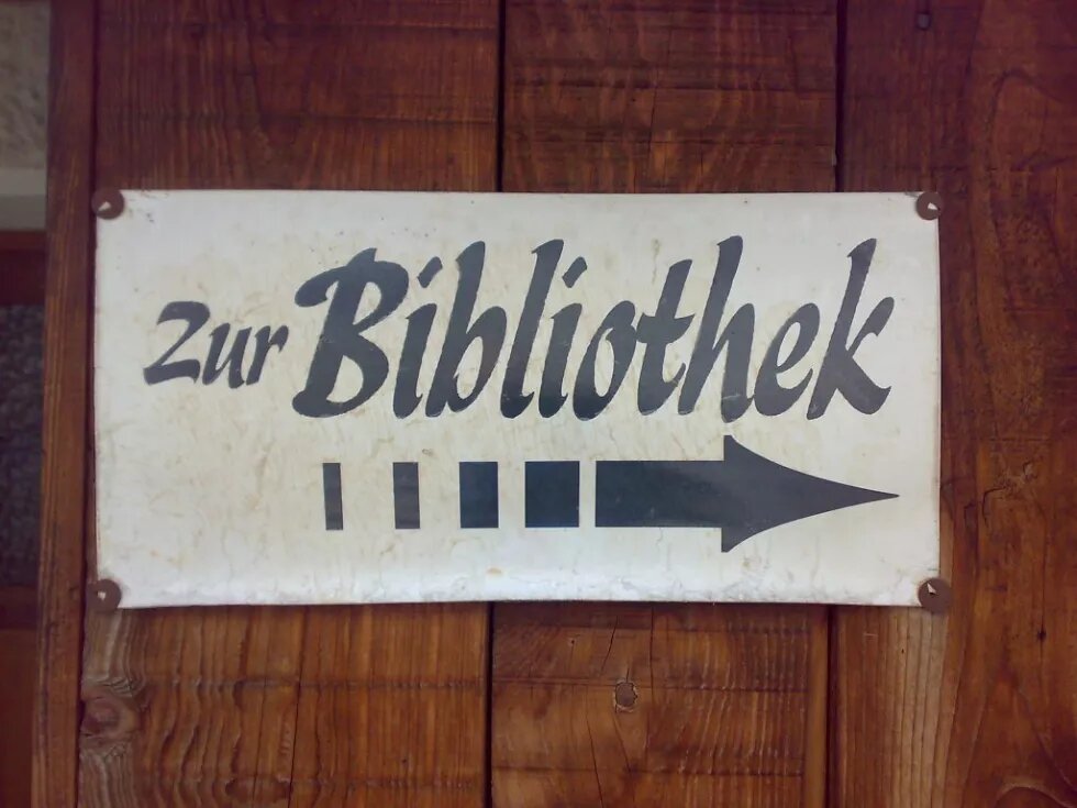 Bibliothek Dietenheim/Bruneck Bibliothek Dietenheim/Bruneck