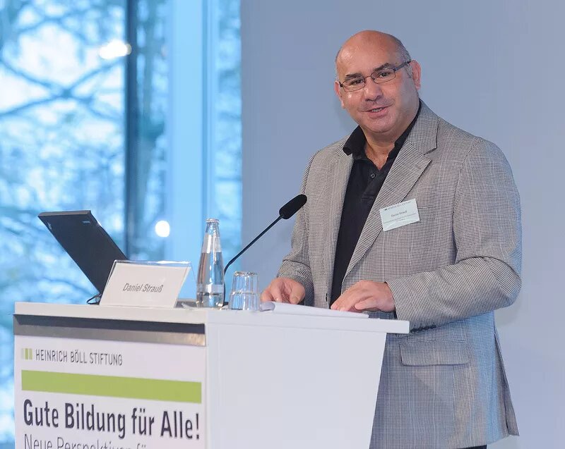 Daniel Strauß (Landesverband Deutscher Sinti & Roma Baden-Württemberg), Foto: Stephan Röhl Daniel Strauß (Landesverband Deutscher Sinti & Roma Baden-Württemberg), Foto: Stephan Röhl