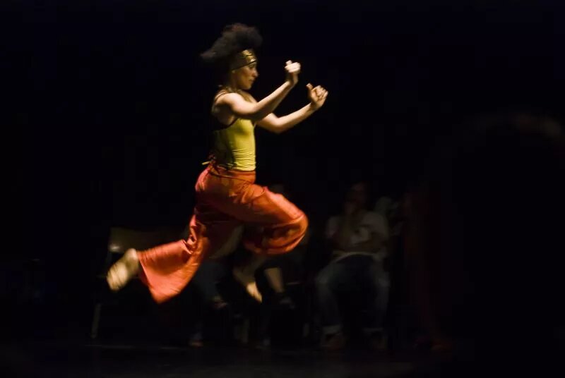 Oxana Chi, Zeitsprung, "Neferet iti " Oxana Chi, Zeitsprung, "Neferet iti ", Foto: Miriam Tamayo
