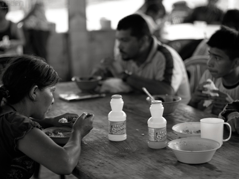 Central American migrants find quarter in southern Mexico. Central American migrants find quarter in southern Mexico.