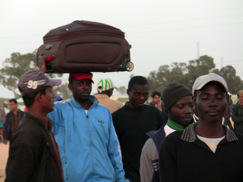 foreign workers fleeing Libya foreign workers fleeing Libya
